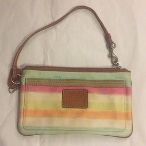 FREE WITH PURCHASE - COACH WRISTLET